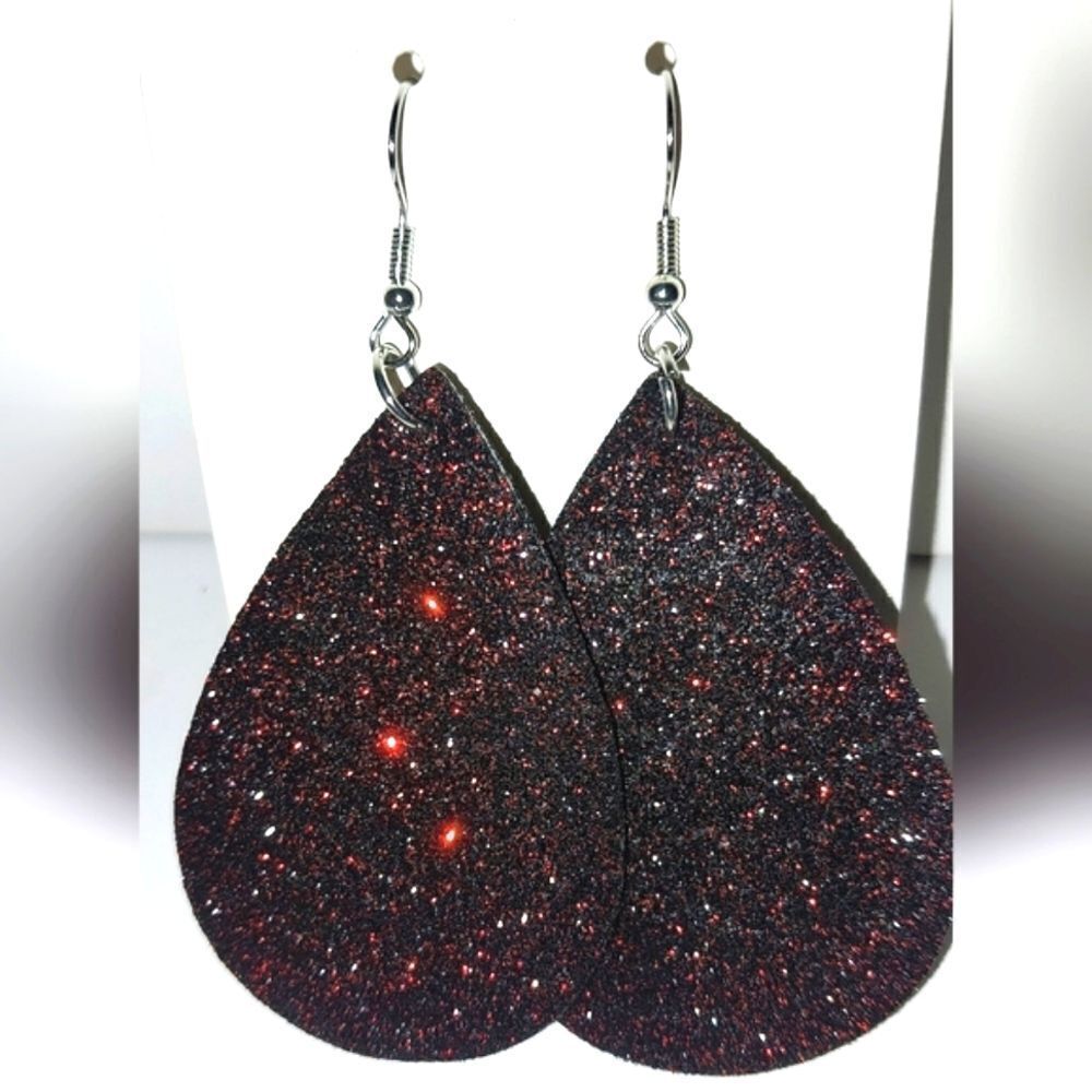 Beautiful bedazzled fashion earrings